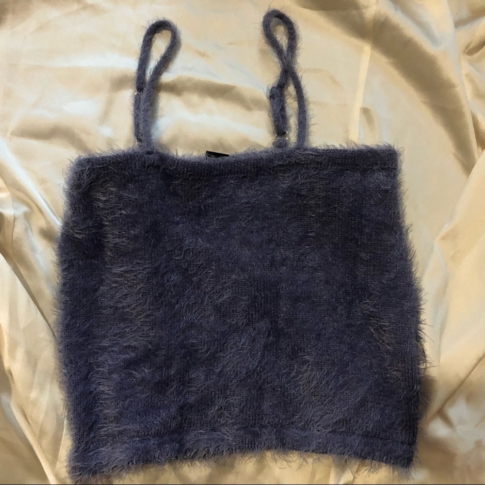 Soft FOREVER 21 purple crop top
